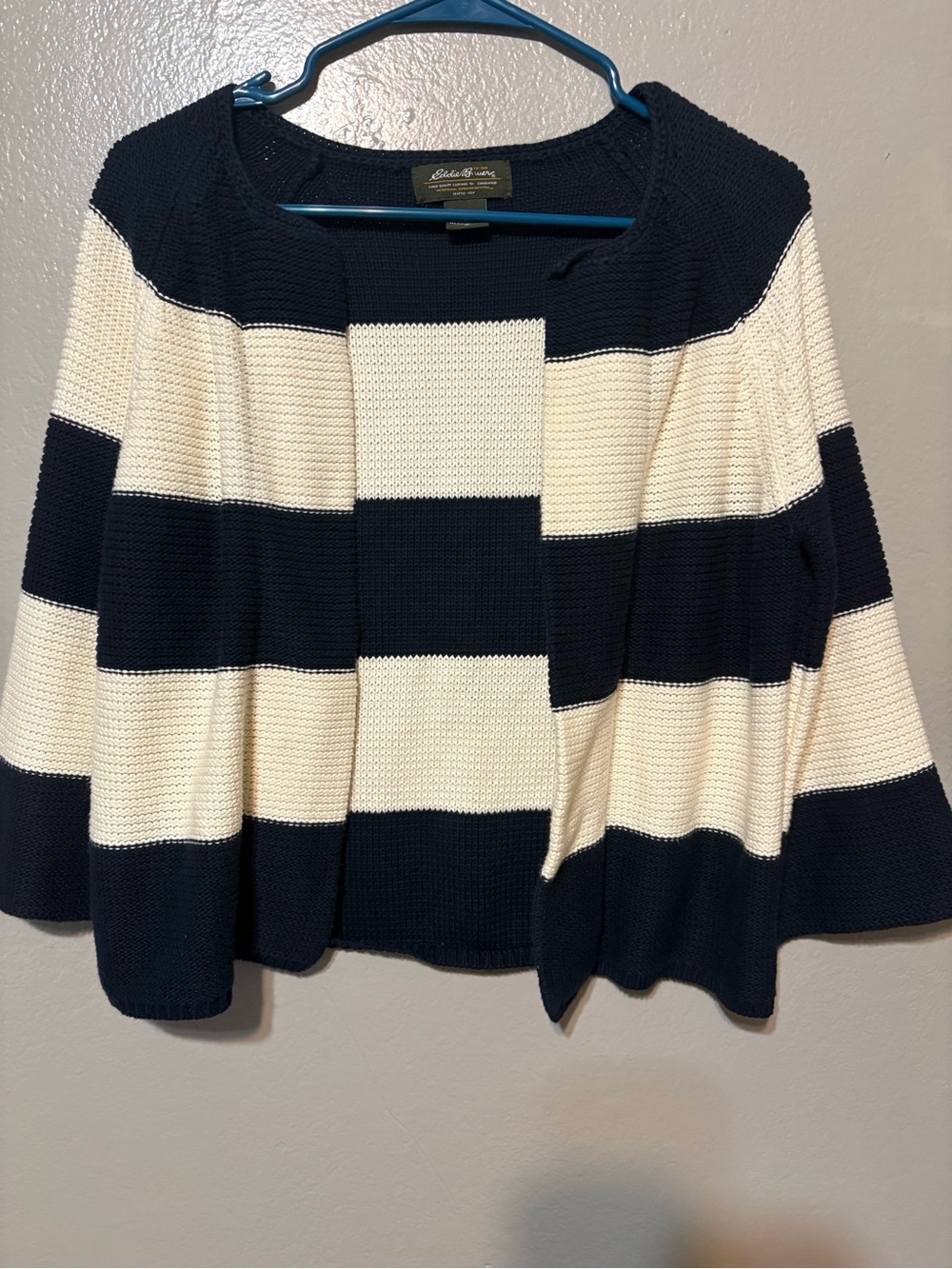 Adorable Women’s Eddie Bauer Navy and Cream Striped Open Cardigan Size M - Picture 2 of 14
